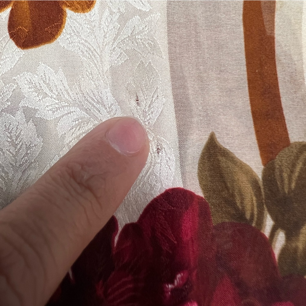 Vintage Oscar De La Renta Silk Floral Scarf - Picture 11 of 11